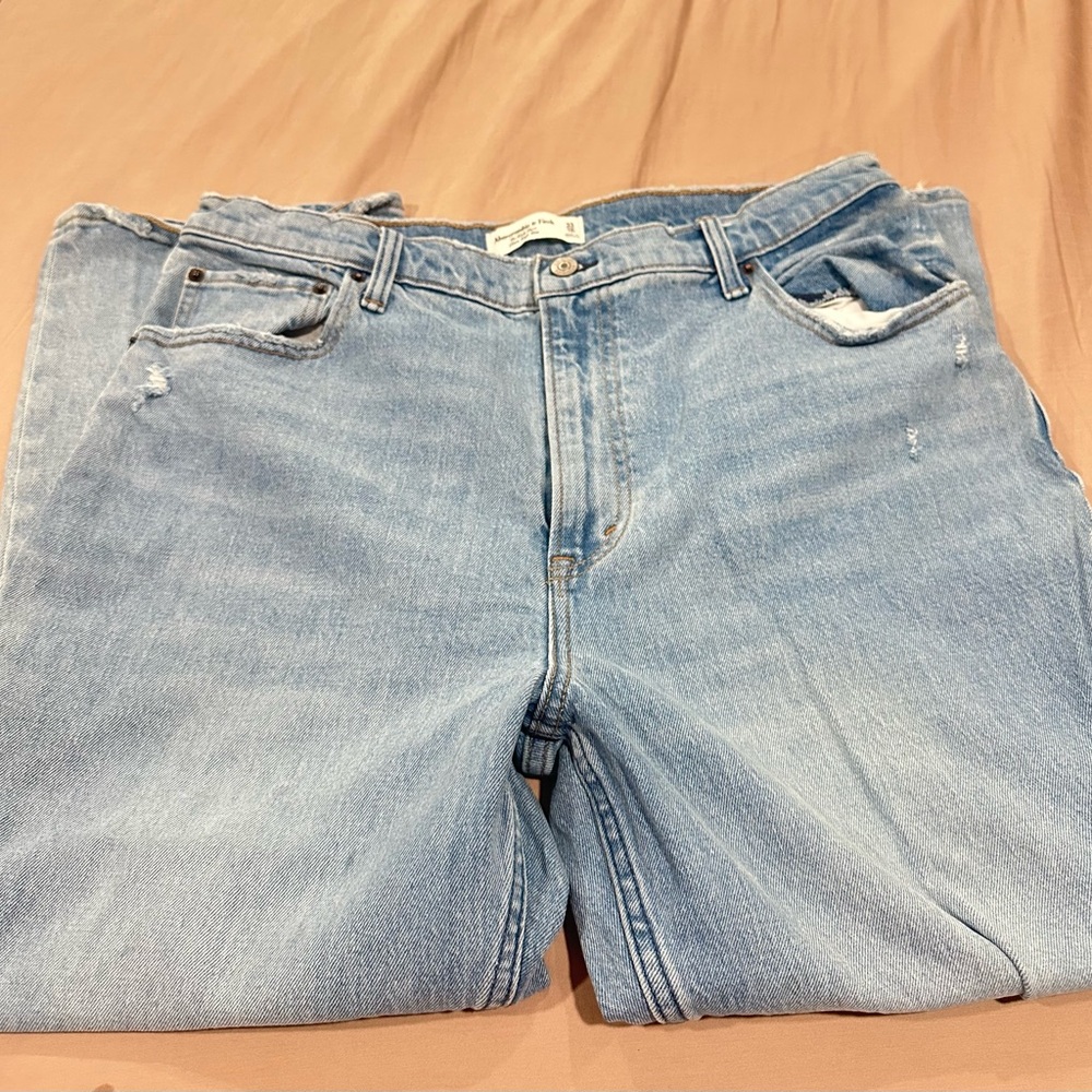 Abercrombie and fitch the kick flare ultra highrise jeans size 33
